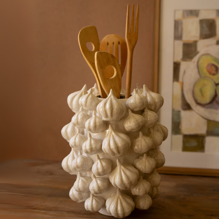 Ceramic Garlic Vase