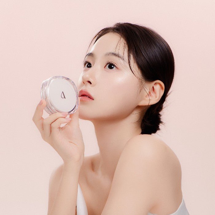 GLOW CUSHION SPF 50+/PA+++ No.2 - Cushion Cu Efect Glow Instant - skinseen.ro