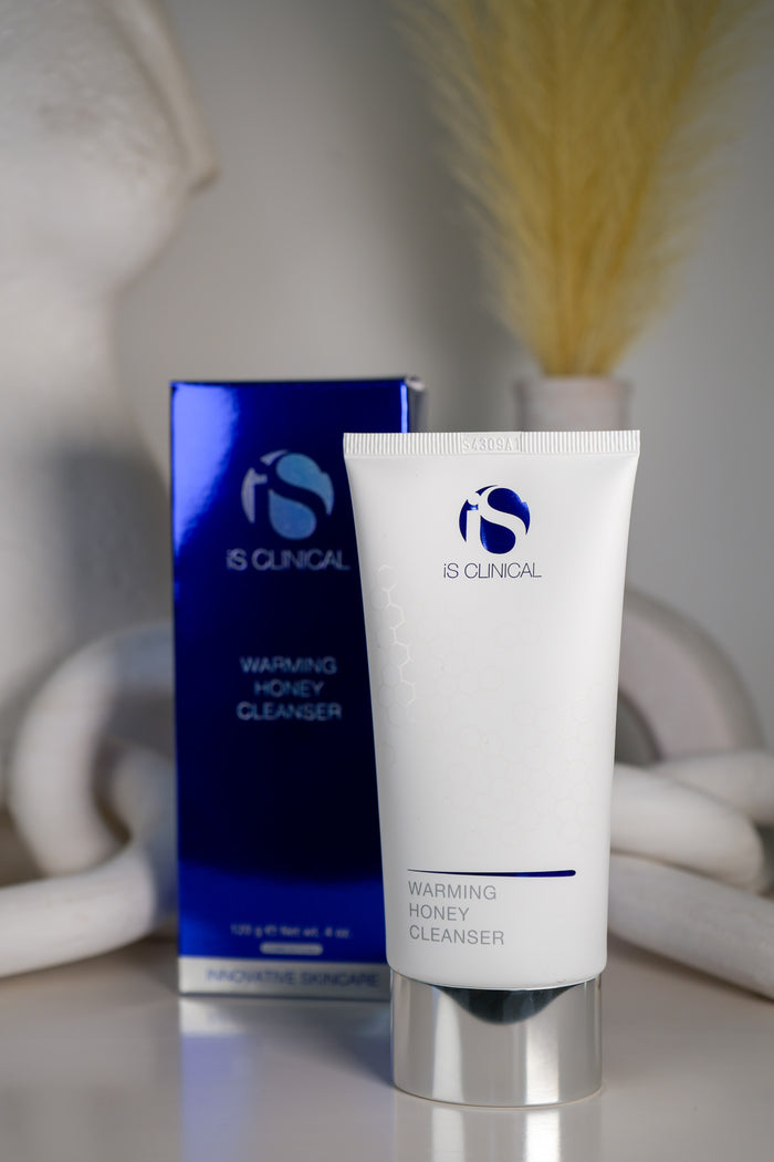iS Clinical Warming Honey Cleanser