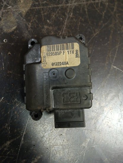 2010 Jeep Grand Cherokee SRT8 A/C Heater Flap Actuator Motor Solenoid 929585pf