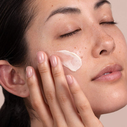Eminence Apricot Calendula Nourishing Cream Lifestyle