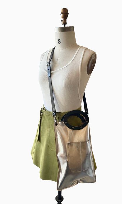 B45 flat pocket tote