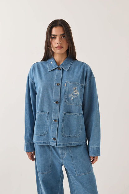 Women's Barn Jacket in the color Light Stone Wash - Additional Fit image