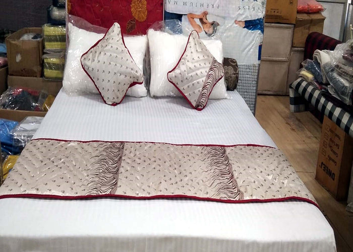 Bed Runner Double Bed Size Quilted Reversible with Elegant Cushion Covers