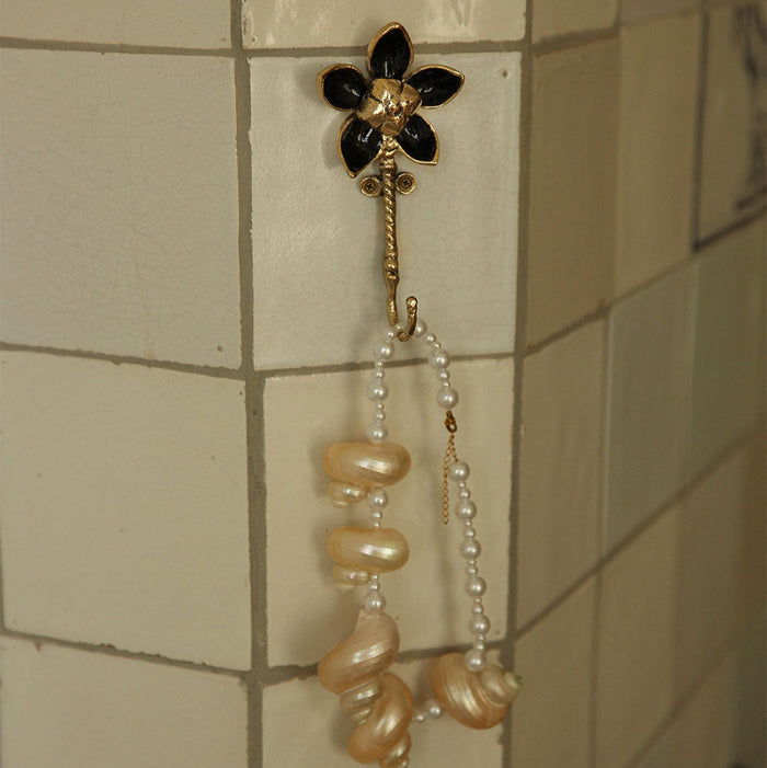 Brass Liv Black Flower Wall Hook