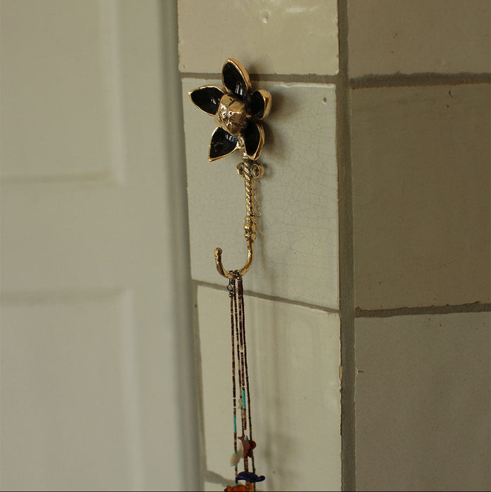 Brass Liv Black Flower Wall Hook