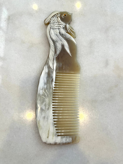 Buffalo Horn Comb