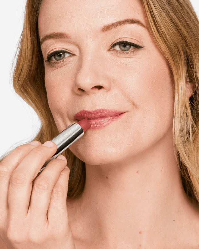 Clinique Dramatically Different Lipstick - Red Angel NIB