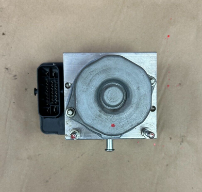 Harley Davidson OEM Touring 17-19 ABS Brake Pump Control Unit Module 41100046B