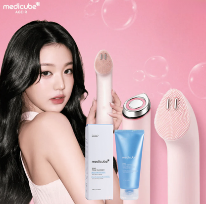 Medicube AGE-R Booster Cleanser