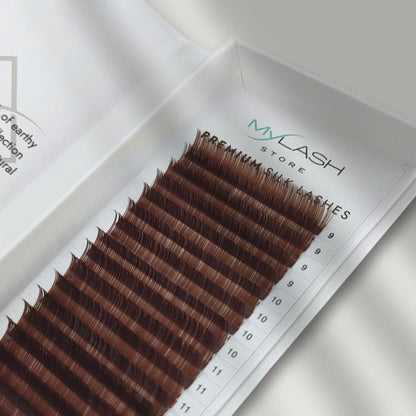 Medium Brown Lash Extensions - Tray Open