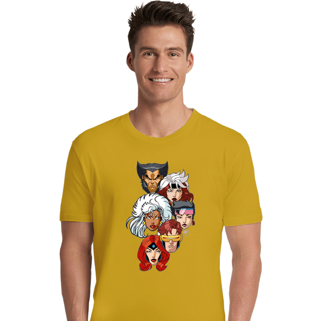 Premium Shirts, Unisex / Small / Daisy
