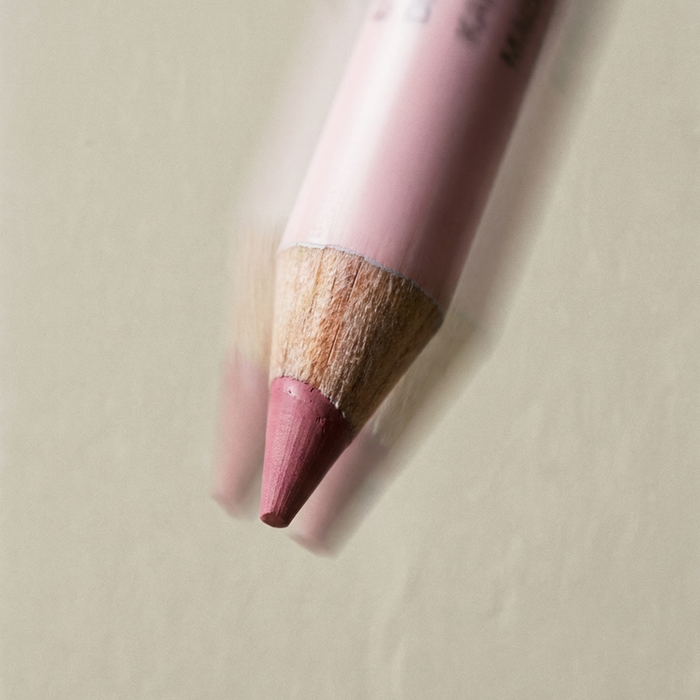 Lip Liner shade of Rose Brown lip Liner by pink Lipps Cosmetics
