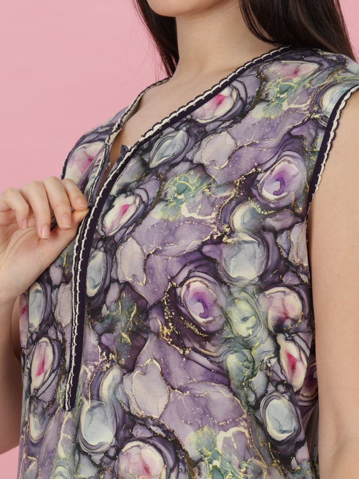 Breathable sleeveless rayon nighty with floral print and pocket