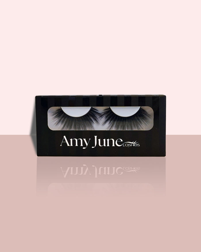 Selene - Dramatic, Fluffy, Spiky, Wispy Lashes
