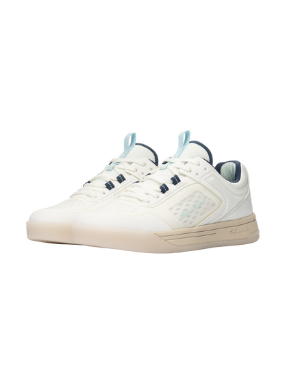 Selkirk Legacy Pro with InfiniGrip™ Women’s Pickleball Shoes.