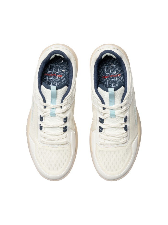 Selkirk Legacy Pro with InfiniGrip™ Women’s Pickleball Shoes.