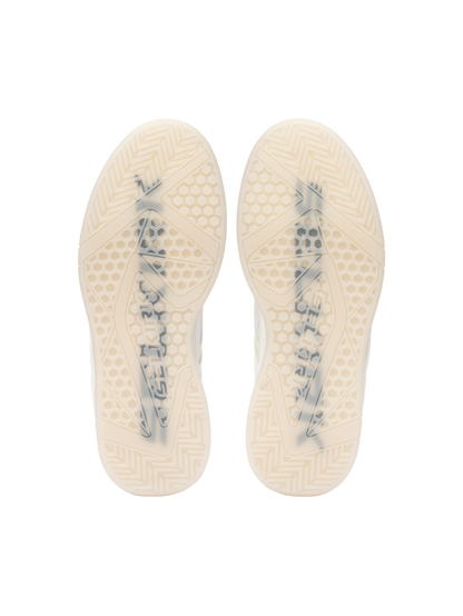 Selkirk Legacy Pro with InfiniGrip™ Women’s Pickleball Shoes.