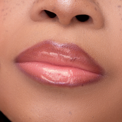 She's All That Glow Lip Oil