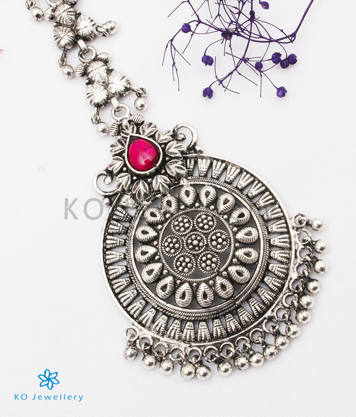 The Kiara Silver Maang Tikka (Oxidised)