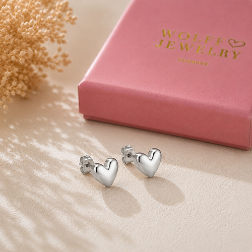 Wolff Jewelry - Bomby hjerte ørestikker - sølvfarvet
