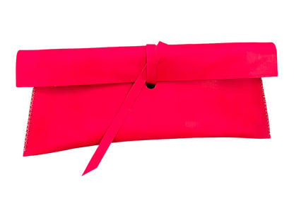 Wrap clutch