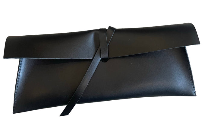 Wrap clutch