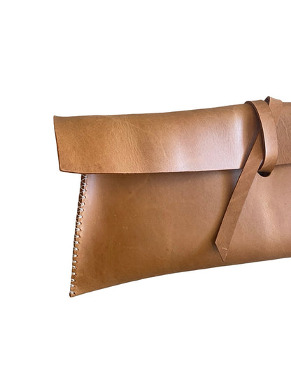 Wrap clutch